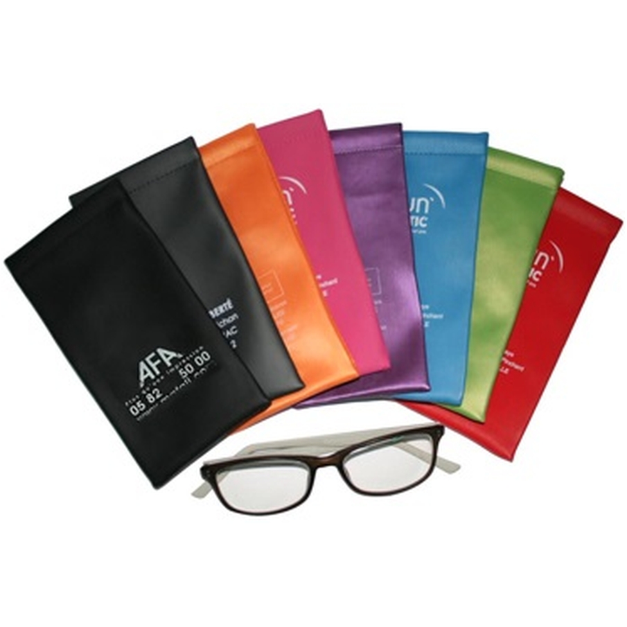 Un étui à lunettes personnalisé souple ou rigide